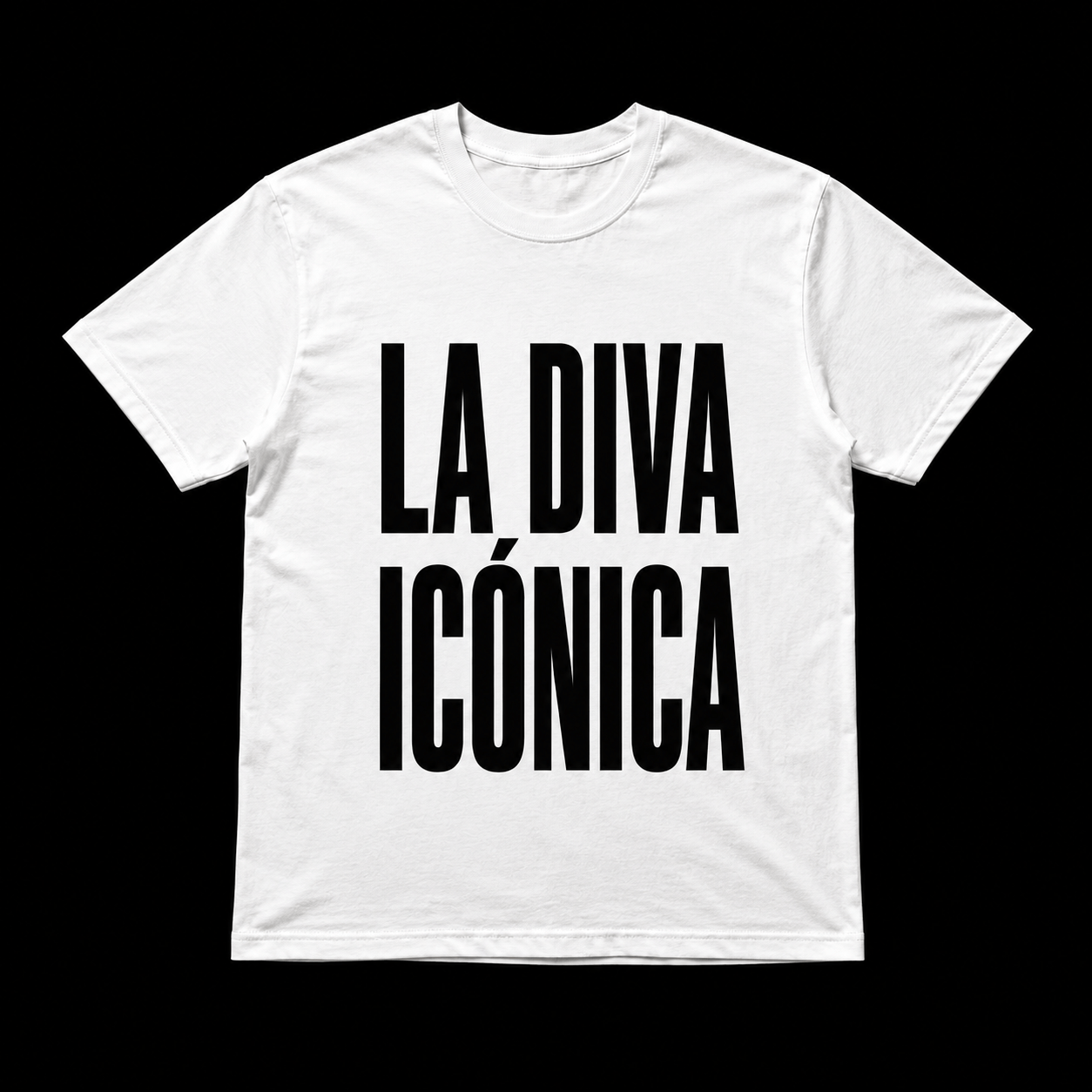 LA DIVA ICÓNICA (White Tee-Shirt)
